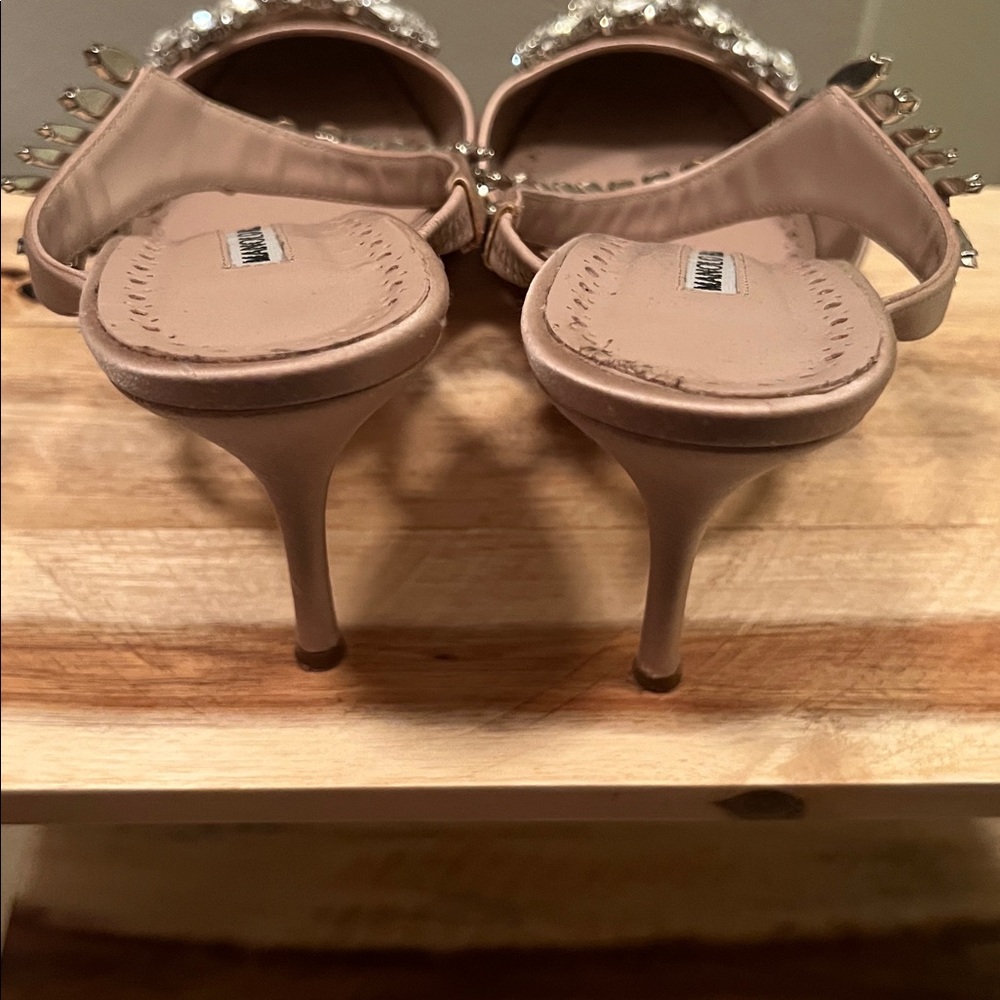 Manolo Blahnik Blush Pink Embellished Leather Mules - Picture 6 of 13